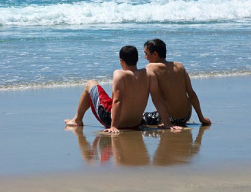 gay-couple travel